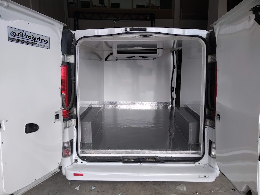 Panelvan İzalasyon